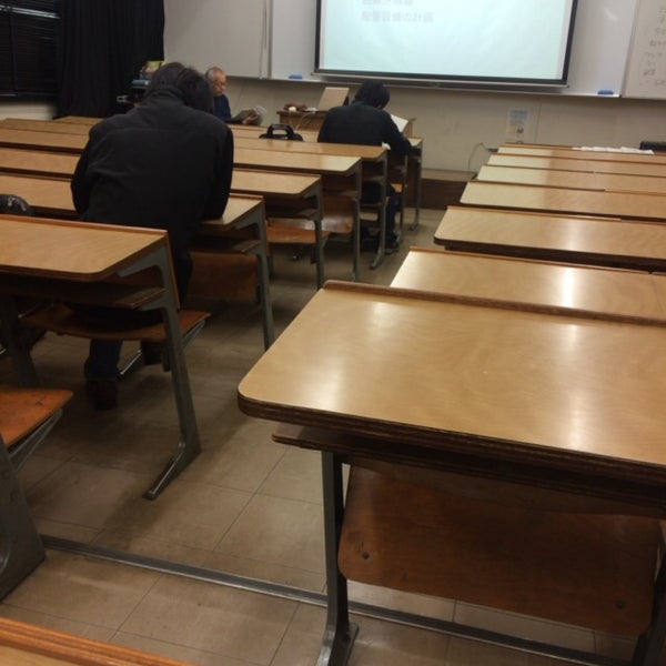 埼玉大学 建設工学科1号館 College Engineering Building 埼玉大学 建設工学科1号館 College Engineering Building