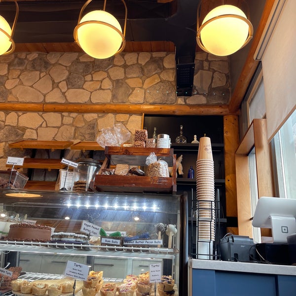 Bear's Paw Bakery Bakery in Jasper