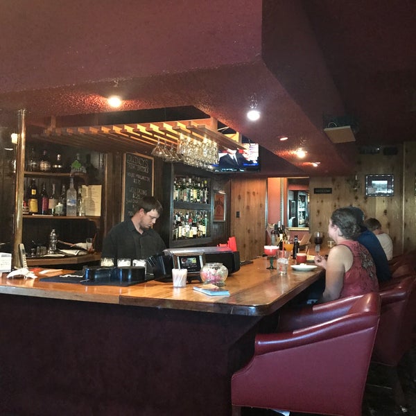 7/5/2019にTonee R.がWallbangers Sports Bar &amp; Grillで撮った写真