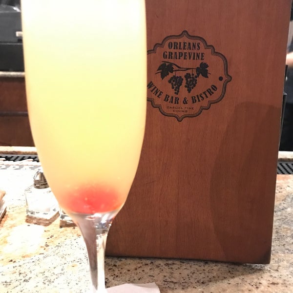 6/1/2019 tarihinde Tonee R.ziyaretçi tarafından Orleans Grapevine Wine Bar and Bistro'de çekilen fotoğraf