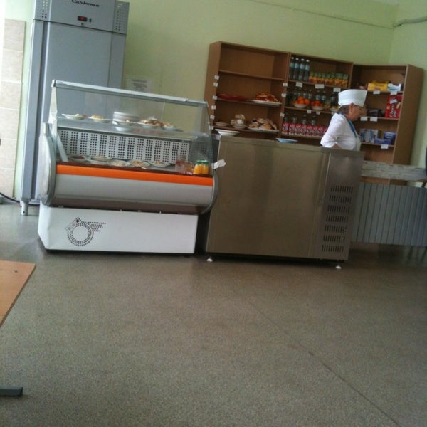 школа 542 петергоф