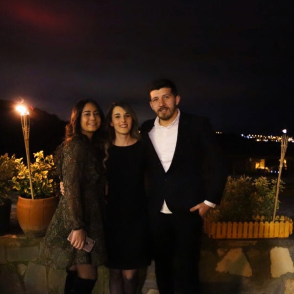 Das Foto wurde bei Taşlıhan Restaurant von Kübra 🌙 am 2/9/2020 aufgenommen