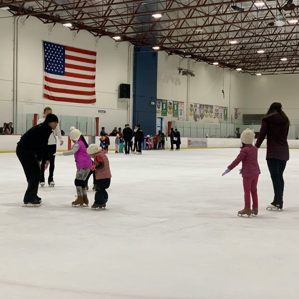 Stapel Deshalb Budget east west ice palace Bitte hinschauen