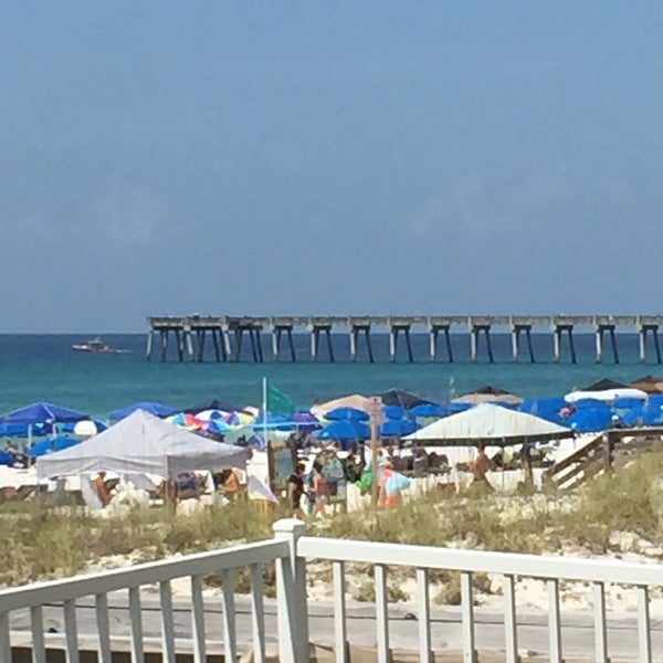 Photo taken at Holiday Inn Resort Pensacola Beach by Ronnie R. on 7/10/2015