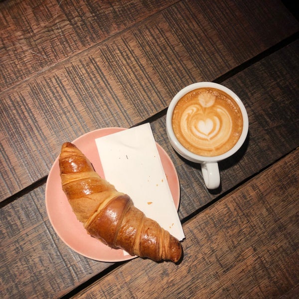 Photos at Coffee Company GrachtengordelWest Berenstraat 6