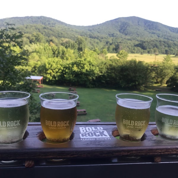 Photo taken at Bold Rock Cidery by miffSC on 7/1/2019