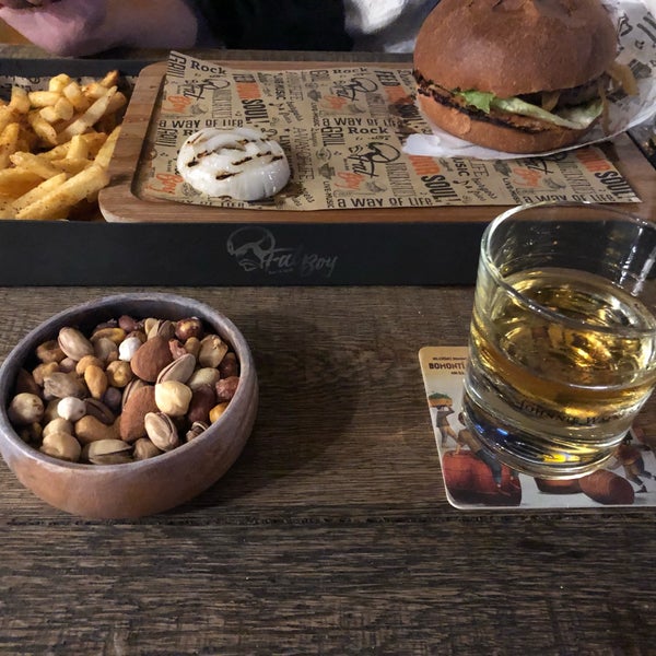 Photo taken at Fat Boy Bar &amp; Grill İstanbul by B on 8/31/2019