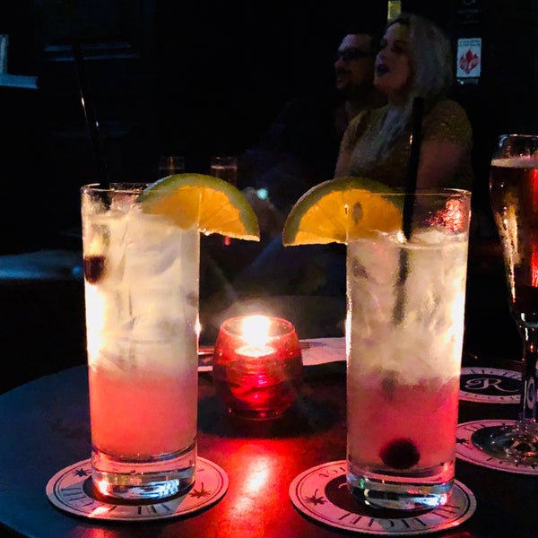 Снимок сделан в The Regent Cocktail Club пользователем Xi C. 10/7/2018