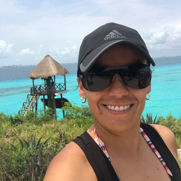 Isla mujeres причал