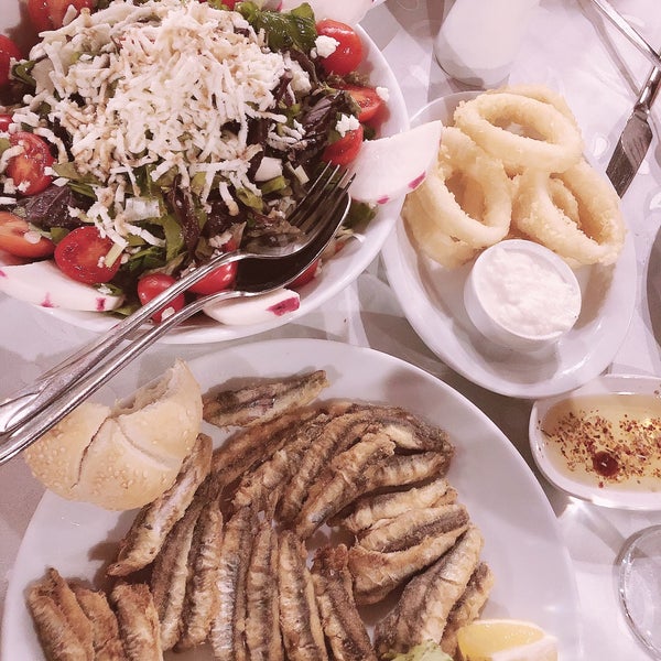 Foto scattata a Kavak &amp; Doğanay Restaurant da 💖Pınar💖 il 1/4/2020