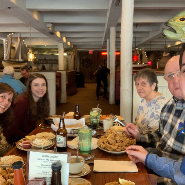 Chowder Pot Seafood Restaurant in Hartford