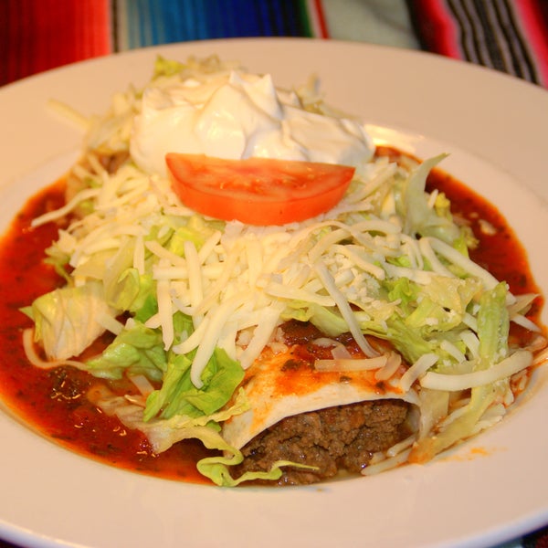 Foto tomada en Brinco&#39;s Mexican Grill &amp; Cantina  por Brinco&#39;s Mexican Grill &amp; Cantina el 11/15/2013
