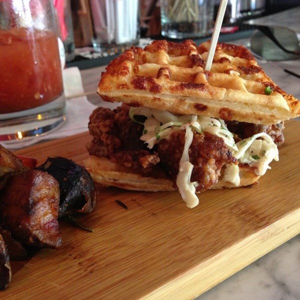 slide also has a bar. Brunch special unlimited mimosa, screwdriver and bloody Mary's for $10. chicken and waffle sliders were great!