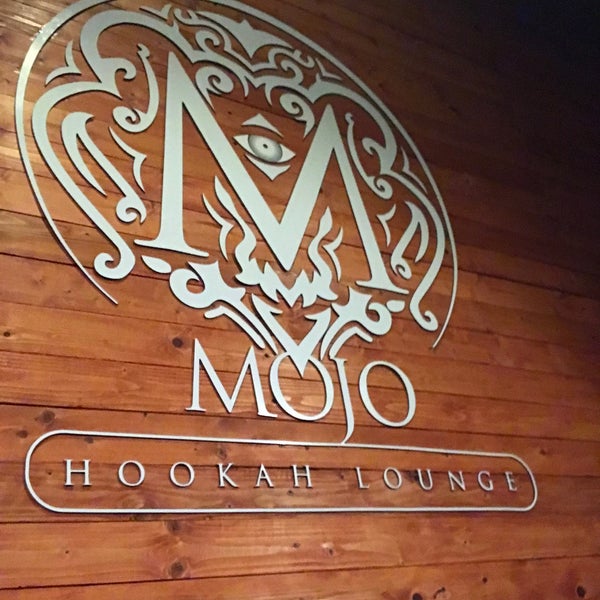 รูปภาพถ่ายที่ Mojo Hookah lounge โดย CLOSED เมื่อ 9/6/2018