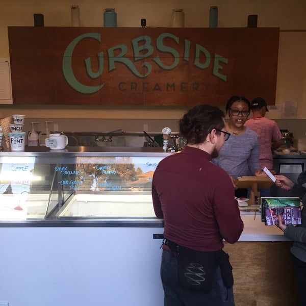 3/30/2019 tarihinde Dan s.ziyaretçi tarafından Curbside Creamery'de çekilen fotoğraf