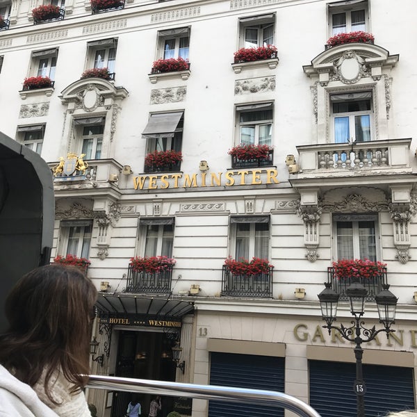 Photo taken at Hôtel Westminster by Nik A. on 7/2/2017