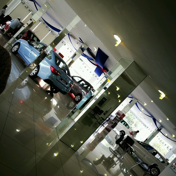 Photos At Proton Edar Kota Bharu 1 Tip