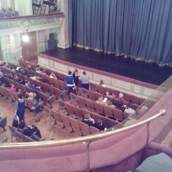 Театр комиссаржевской большой зал