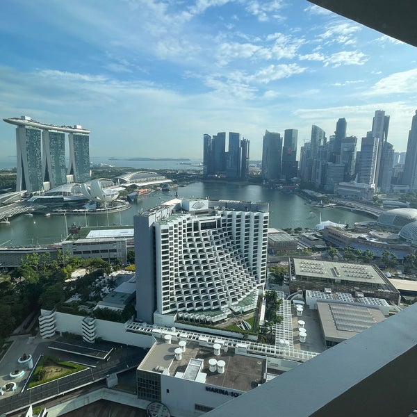 รูปภาพถ่ายที่ Pan Pacific Singapore โดย Mohannad 法赛 เมื่อ 9/24/2022