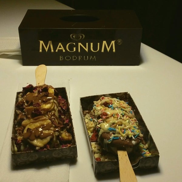 Photo taken at Magnum Store Bodrum by Asli B. on 8/23/2016