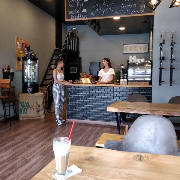 7/21/2018에 tim b.님이 Pug Coffee Co.에서 찍은 사진