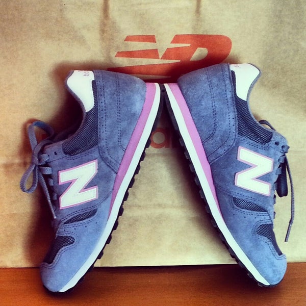 Where to find new balance sneakers 