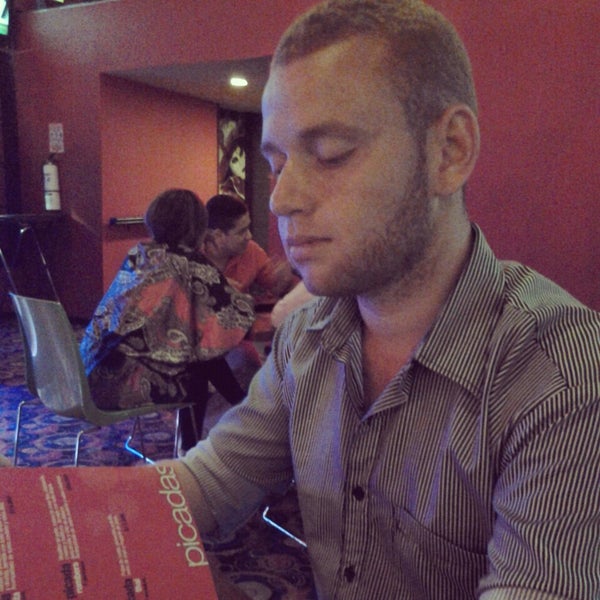 Foto tomada en Zamba Casino Restaurante Bar  por Juan C. el 7/4/2013