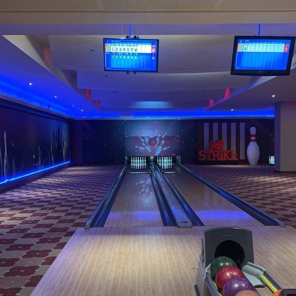 Foto tirada no(a) Strike Bowling Alley por Mohammed em 7/16/2023