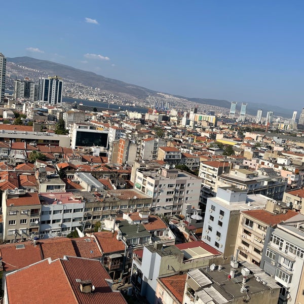 Das Foto wurde bei Ege Palas Business Hotel von Yilmaz Y. am 8/12/2022 aufgenommen