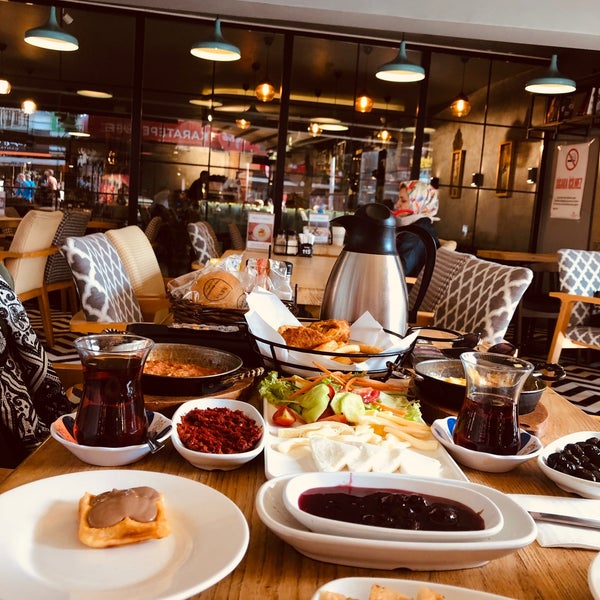 Kafe Karanfil Kizilay Ankara