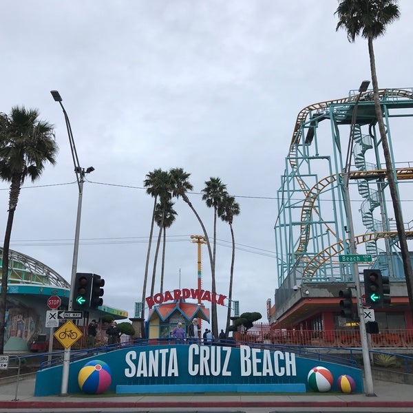 Photo taken at Santa Cruz Beach Boardwalk by Daniel on 11/20/2016