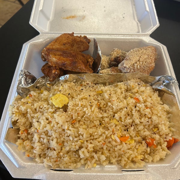 Photos at Wings and Rice 17 tips from 232 visitors