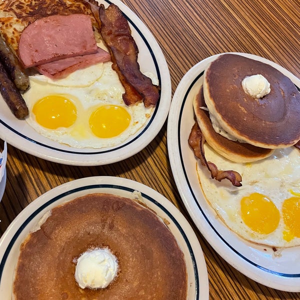 IHOP - Los Angeles, California 90017 - Top Brunch Spots