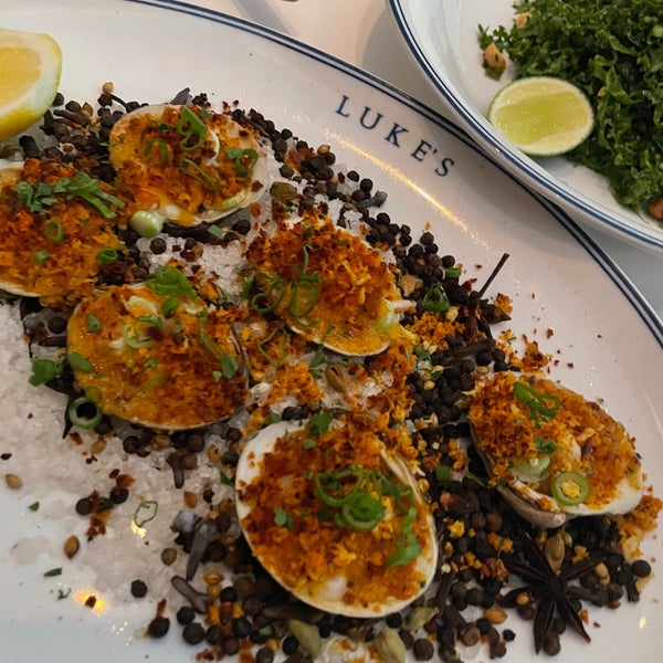 Luke's Oyster Bar & Chop House Chinatown 20 Gemmill Lane