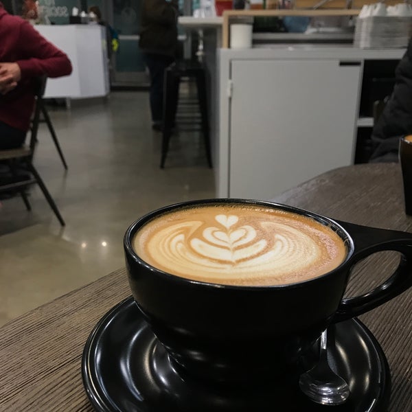 Photo taken at Post Coffee Bar by MA on 11/14/2018