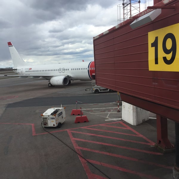 Das Foto wurde bei Flughafen Stockholm-Arlanda (ARN) von Nusret T. am 4/21/2016 aufgenommen