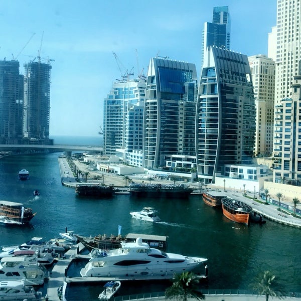 Photo prise au Jannah Place Dubai Marina par SA♏️. le1/9/2019