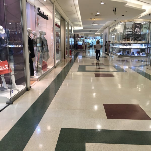 Foto tirada no(a) Shopping Plaza Sul por Marcio F. em 1/8/2018