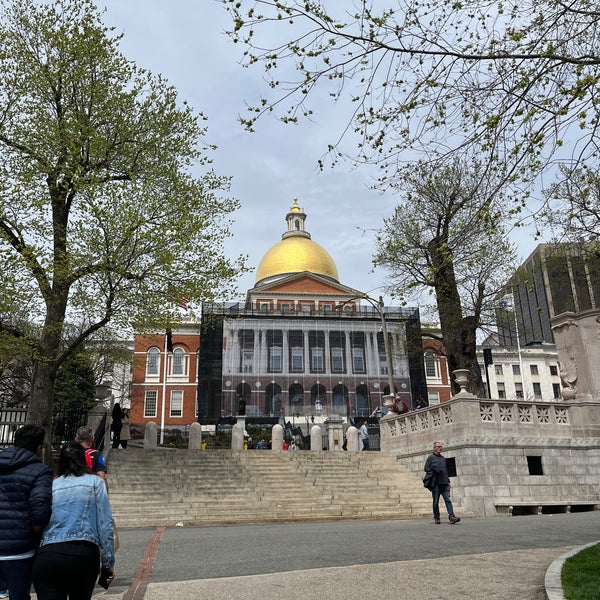 Das Foto wurde bei Massachusetts State House von Chloe S. am 4/16/2022 aufgenommen