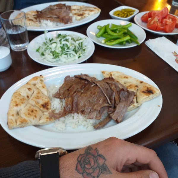 Veli Cengiz Et Döner Dönerci