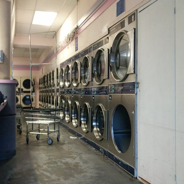 Big Bubble Laundromat Union Street 2525 Van Ness Ave