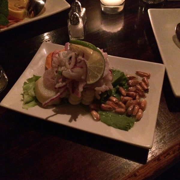 Foto diambil di Mancora Peruvian Restaurant &amp; Bar oleh Josh C. pada 5/24/2014