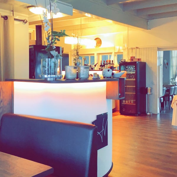 11/23/2019 tarihinde G 🤍ziyaretçi tarafından Restaurant Hollands Venetie'de çekilen fotoğraf