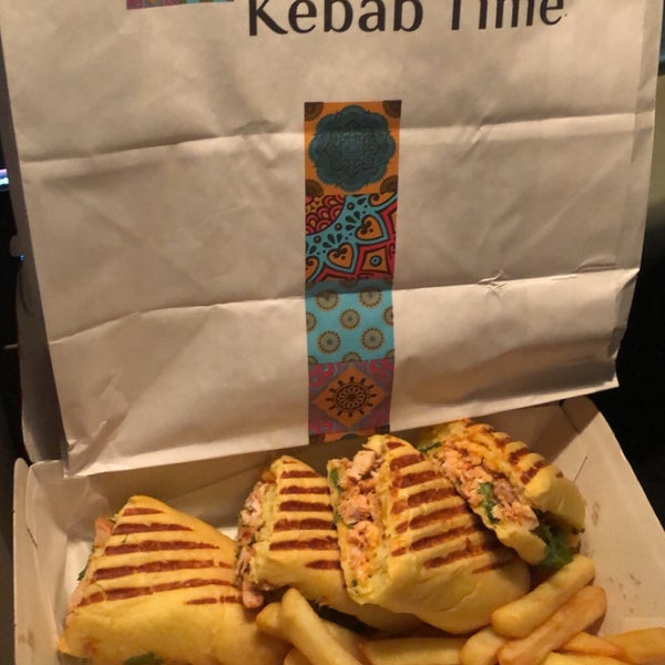 Снимок сделан в kebab time пользователем Abdullah_ F. 10/17/2020