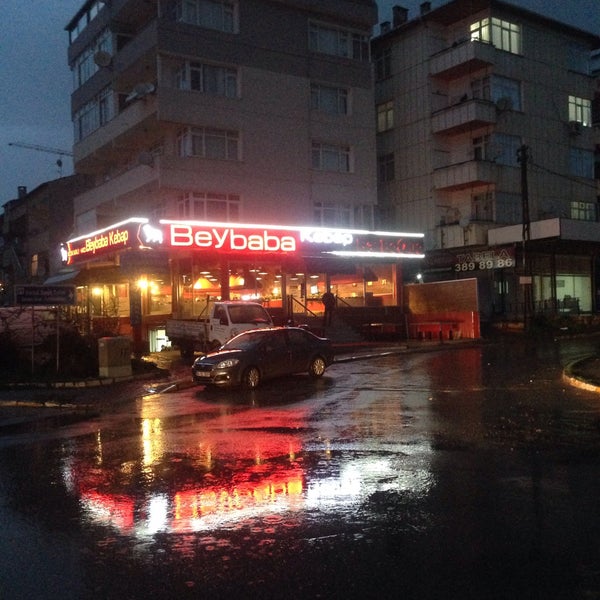 Photo taken at Barbeque Time Mangalbaşı Restaurant by Erdem K. on 3/2/2016