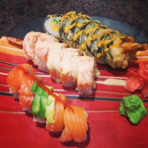 Das Foto wurde bei Nagoya Japanese Restaurant &amp; Sushi Bar von Miriam V. am 9/14/2013 aufgenommen