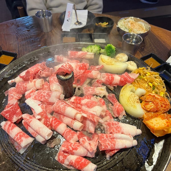 Cast Iron Pot Signature Little Ferry, NJ