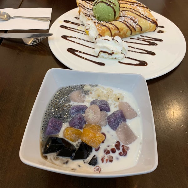 Photo taken at Mango Mango Dessert - Edison by Miya L. on 2/10/2019