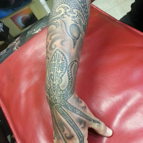Pacific Rootz Tattoos Tattoo Parlor
