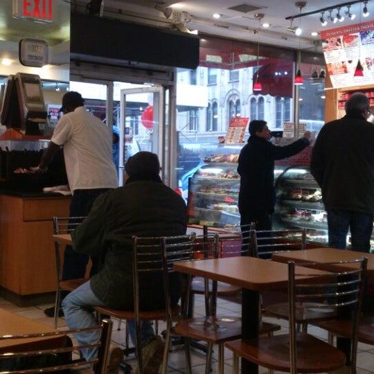 3/22/2013에 Claudio G.님이 Fluffy&#39;s Cafe &amp; Pizzeria에서 찍은 사진